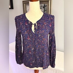 Lucky Brand Women’s M Key Hole Blouse Blue Red Long Sleeve 
 Sz S